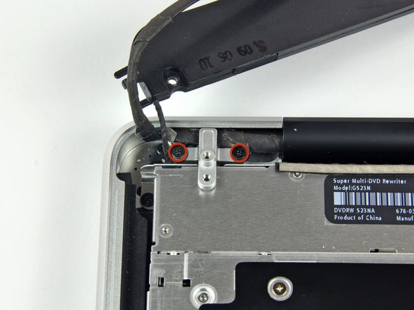 MacBook Pro 13" Unibody Mid 2009 Optical Drive Replacement: step 10, image 1 of 2