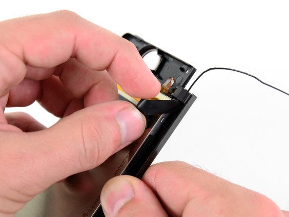 Nintendo 3DS Cameras Replacement: step 37, image 3 of 3