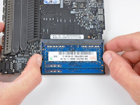 Mac Mini Mid 2010 Logic Board Replacement: step 31, image 1 of 2