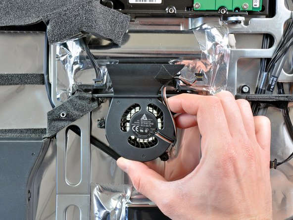 iMac Intel 24" EMC 2111 Hard Drive Fan Replacement: step 34, image 1 of 1