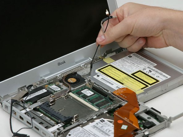 iBook G3 12" Display Data Cable Replacement: step 45, image 1 of 1