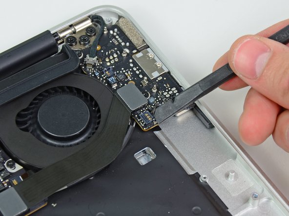 MacBook Air 13" Mid 2011 Microphone Replacement: step 9, image 1 of 1