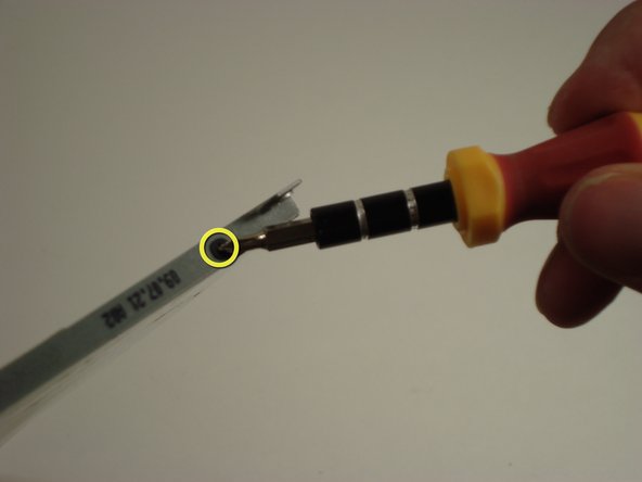 Disassembling Compaq Mini 110 Microphone: step 17, image 2 of 3