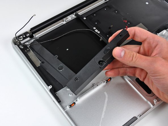 MacBook Pro 15" Unibody Mid 2010 Upper Case Replacement: step 36, image 2 of 2