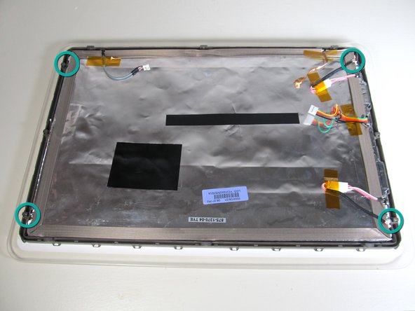 iMac G4 17 800 MHz EMC 1936 LCD Replacement: step 8, image 1 of 2