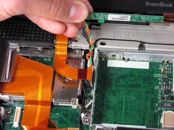 Apple PowerBook G3 400 Display Replacement: step 22, image 1 of 1