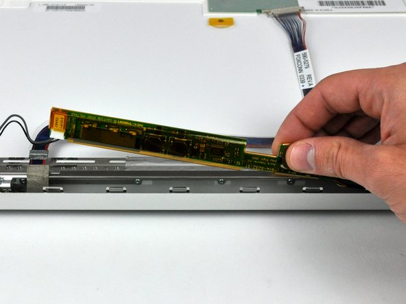 PowerBook G4 Aluminum 15" 1.5-1.67 GHz Front Display Bezel Replacement: step 51, image 2 of 2
