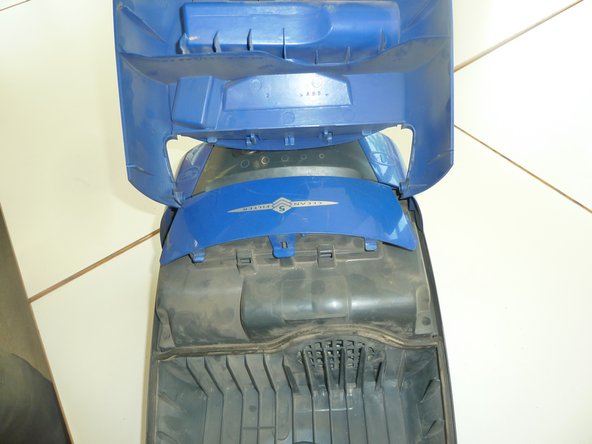 Vacuum Cleaner: step 5, image 1 of 1