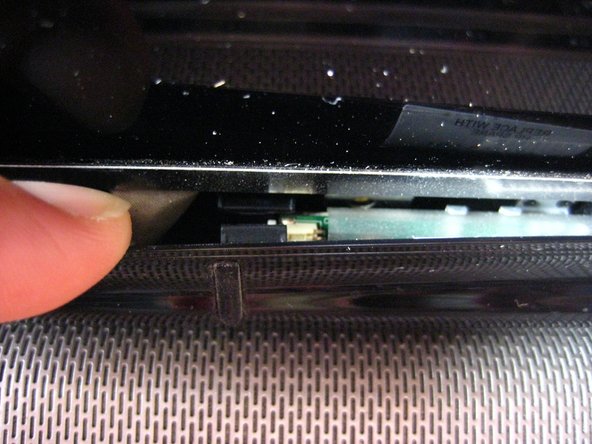 HP Pavilion dv6000 Camera Replacement: step 2, image 3 of 3