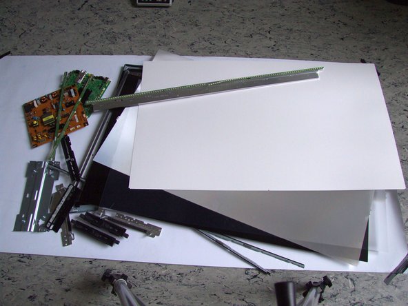 LG 47LM760S TV set, TV Dismantling Fractions: step 8, image 1 of 1