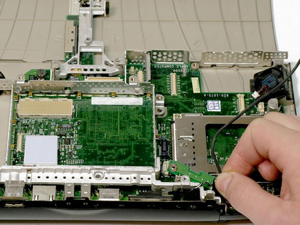 PowerBook G3 Pismo Logic Board Replacement: step 45, image 1 of 1