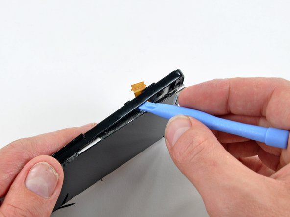 HTC Evo 4G Inner Case Replacement: step 34, image 2 of 3