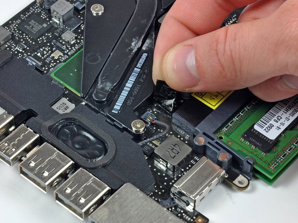 MacBook Pro 13" Unibody Mid 2010 Left Speaker Replacement: step 22, image 1 of 1