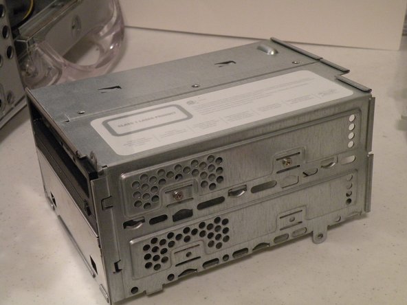 Power Mac G4 MDD System Fans Replacement: step 13, image 3 of 3