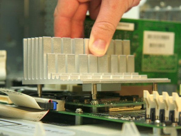 Power Mac G4 M5183 Logic Board Replacement: step 3, image 1 of 1