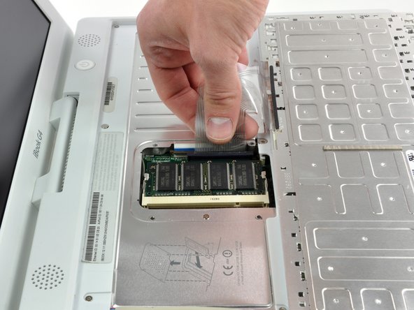 iBook G4 12" 1.33 GHz Logic Board Replacement: step 4, image 1 of 1