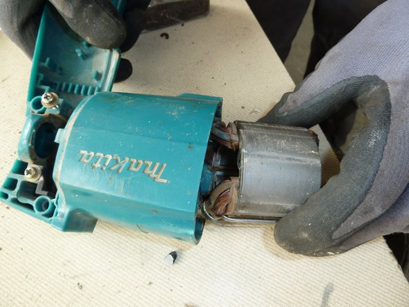 Power Drill: step 10, image 2 of 3