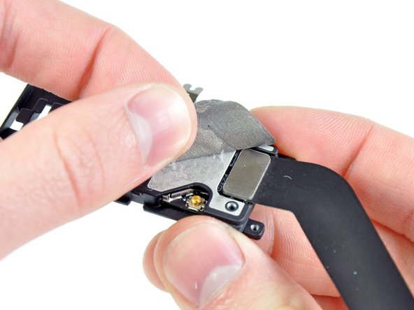 MacBook Pro 13" Unibody Early 2011 AirPort/Bluetooth Board Replacement: step 13, image 1 of 1