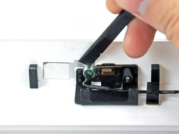 iMac Intel 24" EMC 2111 Microphone Replacement: step 12, image 1 of 1