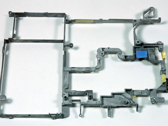 PowerBook G4 Aluminum 12" 1-1.5 GHz Metal Framework Replacement: step 48, image 1 of 1