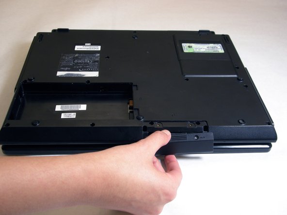 Fujitsu LifeBook N3510 Hard Drive Replacement: step 4, image 1 of 2
