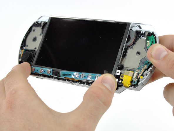 PSP 300xc LCD Replacement: step 8, image 2 of 2