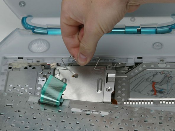 iBook G3 Clamshell Keyboard Replacement: step 6, image 1 of 1