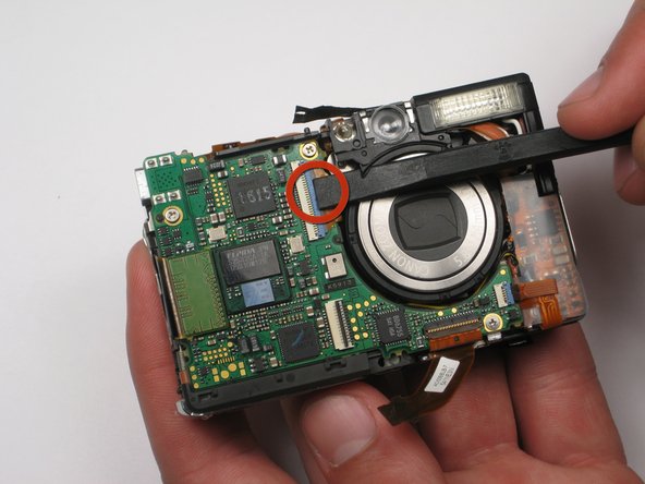 Canon PowerShot SD450 Flash Bulb: step 10, image 1 of 1