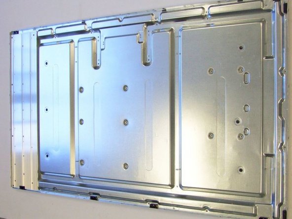 Toshiba 48L1443DG TV set, Removal of Backlights (LED): step 7, image 1 of 3