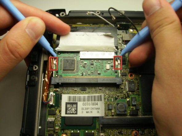 Panasonic Toughbook CF-29 Wireless Card Replacement: step 11, image 1 of 1