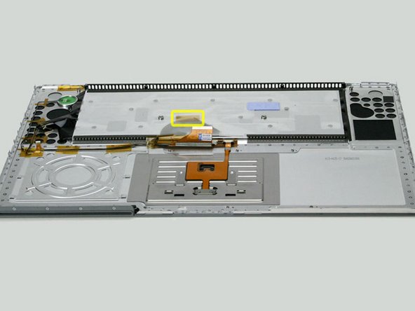 PowerBook G4 Aluminum 17" 1-1.67 GHz Keyboard (1-1.5 GHz) Replacement: step 12, image 1 of 1