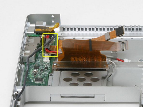 PowerBook G4 Aluminum 15" 1-1.5 GHz RJ-11 Board Replacement: step 47, image 1 of 1