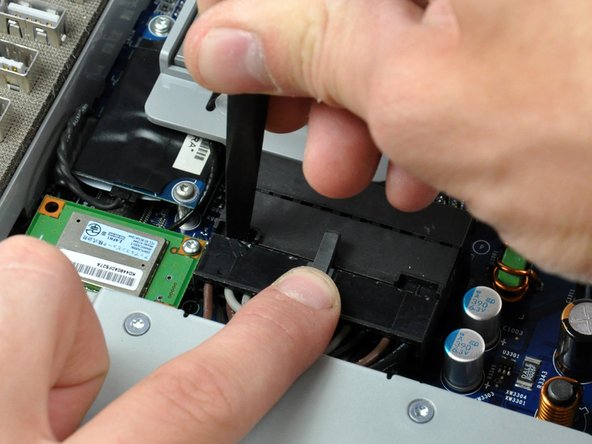 iMac G5 17" Model A1058 Power Supply Replacement: step 4, image 2 of 3