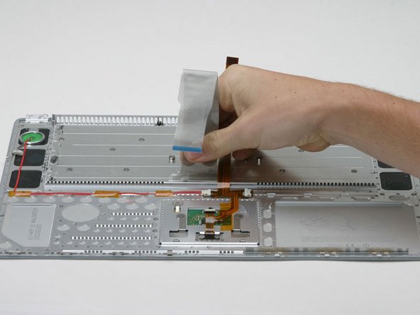 PowerBook G4 Aluminum 15" 1-1.5 GHz Upper Case Replacement: step 17, image 1 of 1