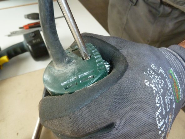 Angle Grinder: step 5, image 1 of 2