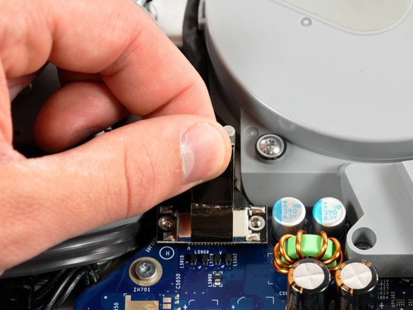 iMac G5 20" Model A1076 Midplane Assembly Replacement: step 17, image 1 of 2