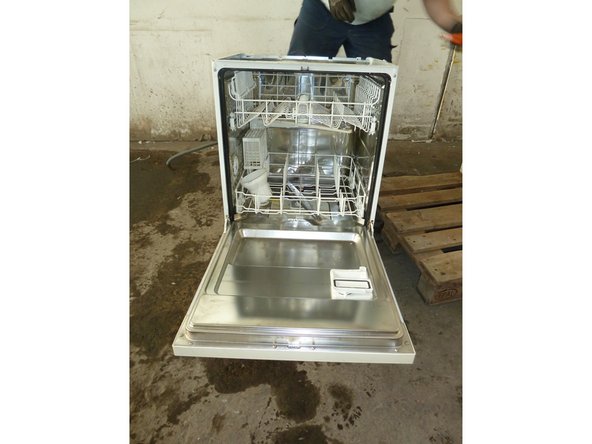 Dish Washing Machine: step 3, image 1 of 2