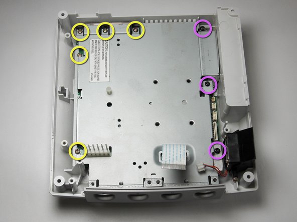 Sega Dreamcast Logic Board Removal: step 20, image 1 of 3