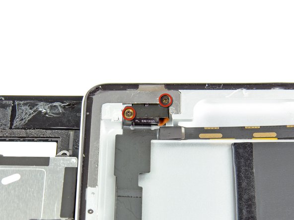 iPad 2 Wi-Fi EMC 2415 Microphone Replacement: step 30, image 1 of 1