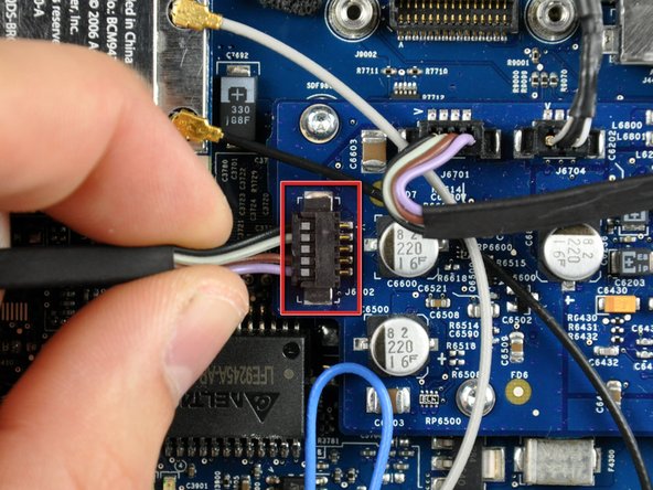 iMac Intel 20" EMC 2133 and 2210 Optical Drive Data Cable Replacement: step 11, image 1 of 1