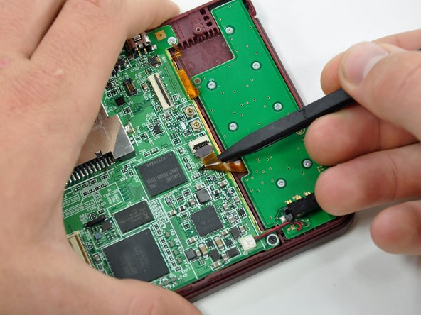 Nintendo DSi XL Hinges Replacement: step 10, image 2 of 2