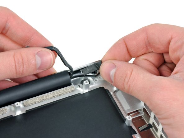 MacBook Pro 13" Unibody Early 2011 Upper Case Replacement: step 38, image 1 of 1