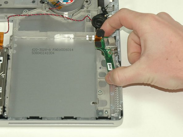 PowerBook G4 Aluminum 15" 1.5-1.67 GHz Right USB Board Replacement: step 26, image 1 of 1