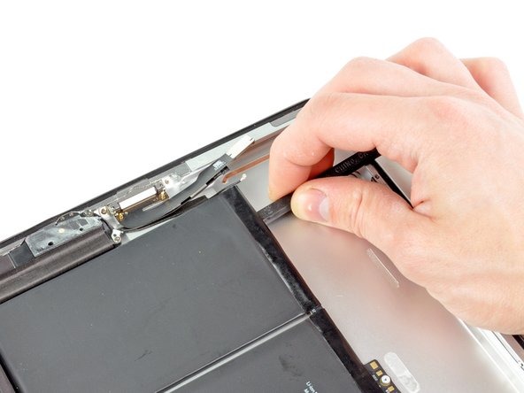 iPad 2 CDMA Speaker Assembly Replacement: step 45, image 2 of 2