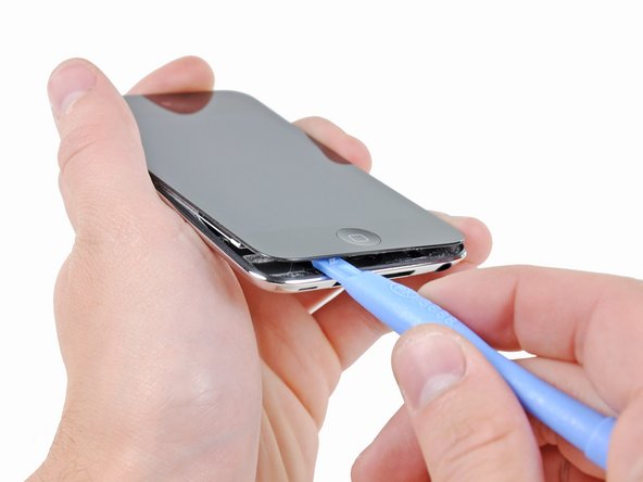 iPod Touch 4th Generation Headphone Jack Replacement: step 2, image 2 of 2