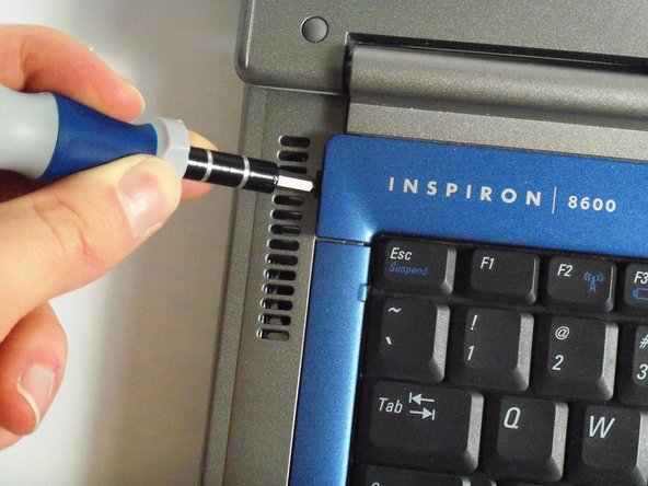 Dell Inspiron 8600 Video Card Replacement: step 2, image 2 of 3