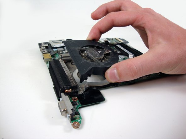 Toshiba Satellite M305D-S4829 Fan Replacement: step 28, image 1 of 2