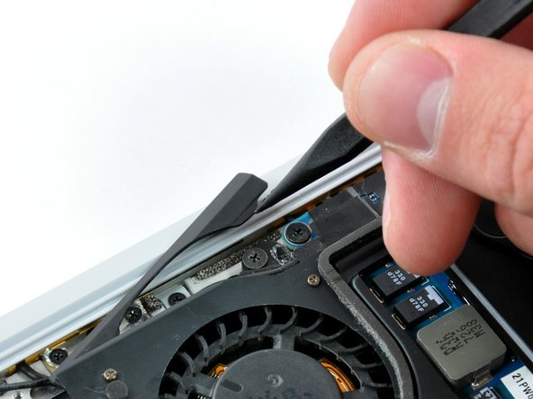 MacBook Air Models A1237 and A1304 Logic Board Replacement: step 13, image 2 of 2