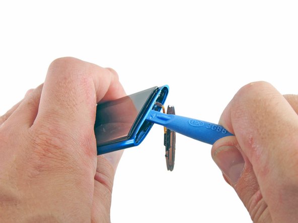 iPod Nano 5th Generation Camera Replacement: step 5, image 2 of 2