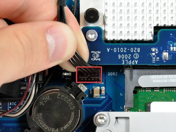 iMac Intel 17" CPU Fan Replacement: step 18, image 1 of 1